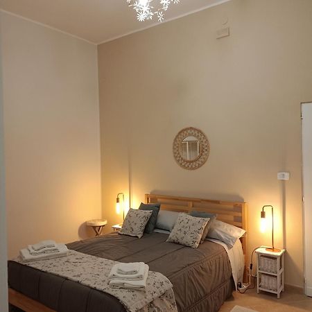 Casa Nonna Maria Apartment Syracuse Bagian luar foto
